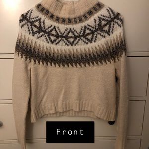 American Eagle Sweater